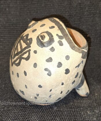 Old Cochiti Pueblo pottery rain frog